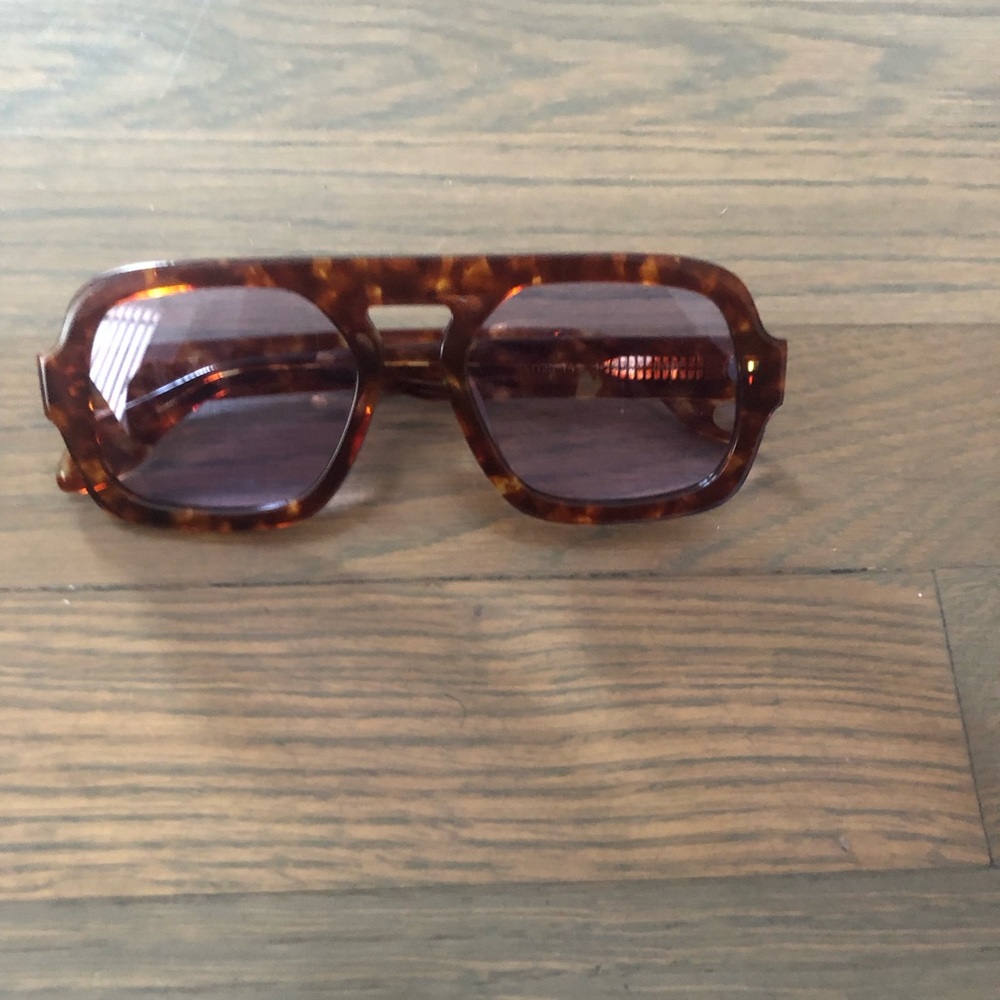 Tortoise Shell Square Sunglasses